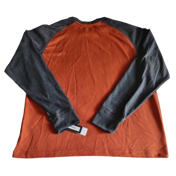 NWT Tek Gear XL Warmtek Performance Long Sleeve Color Block Thermal Shirt - Picture 2 of 15